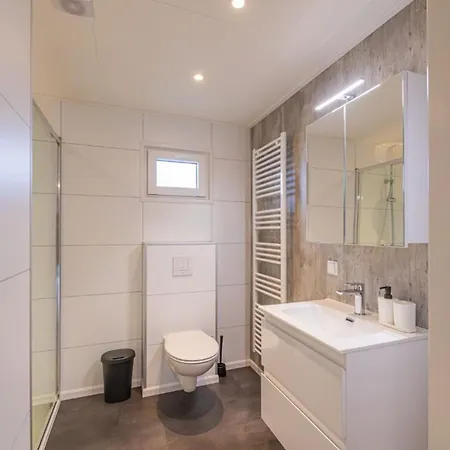 Holiday home Cube Xl 74 I 4-persoons In Zennewijnen