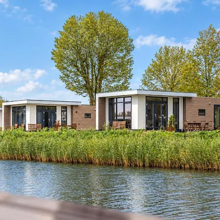 Cube Xl 74 I 4-persoons In Vakantiehuis *